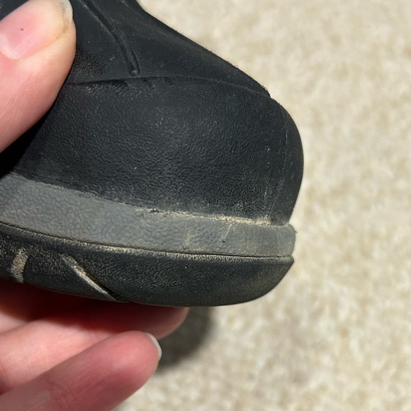 L.L. Bean Storm Chaser 5 Slip On Womens Boots Black Size 6.5 Waterproof - Picture 7 of 13